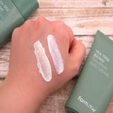  Kem chống nắng dịu nhẹ tinh chất Tràm trà Farmstay Tea Tree Biome Calming Sun Cream 