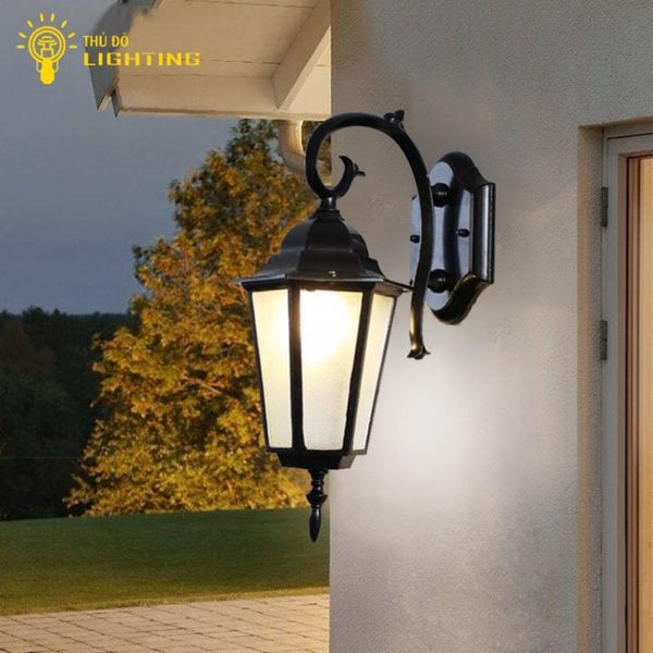  Đèn Tường Châu Âu Đen TNT37 