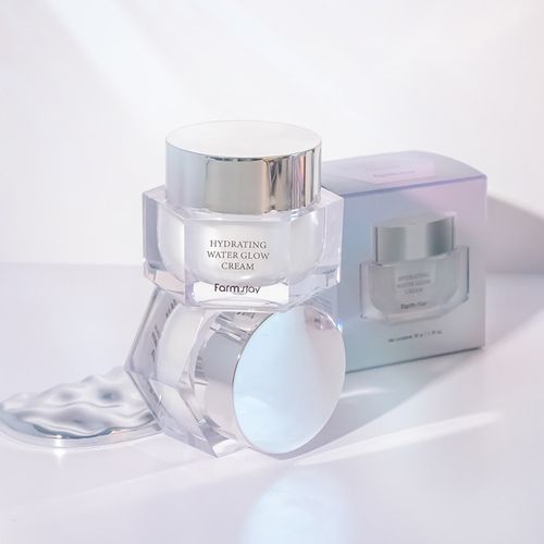  Farmstay Hydrating Water Glow Cream 