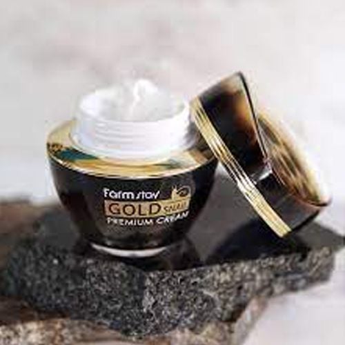  Kem dưỡng chống lão hóa da cao cấp Vàng 24k Farmstay Gold Snail Premium Cream 