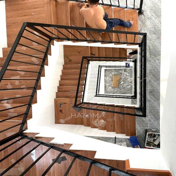  Mặt bậc cầu thang gỗ nhựa 