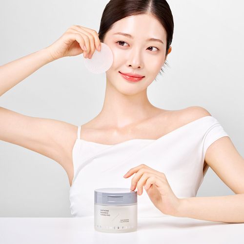  Niathione radiance toning pad 