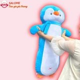  Gấu bông cánh cụt đeo khăn 
