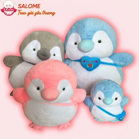 Gấu bông chim cánh cụt đeo túi