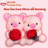  Gấu bông heo ôm hoa dễ thương 