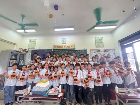  Gấu bông tốt nghiệp giá sỉ size 20cm dễ thương 
