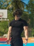  GYMSHARK Element Baselayer T-SHIRTS / Black 