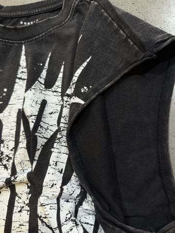  3021 - Revenge Crop Cut-Offs - Black Wash 