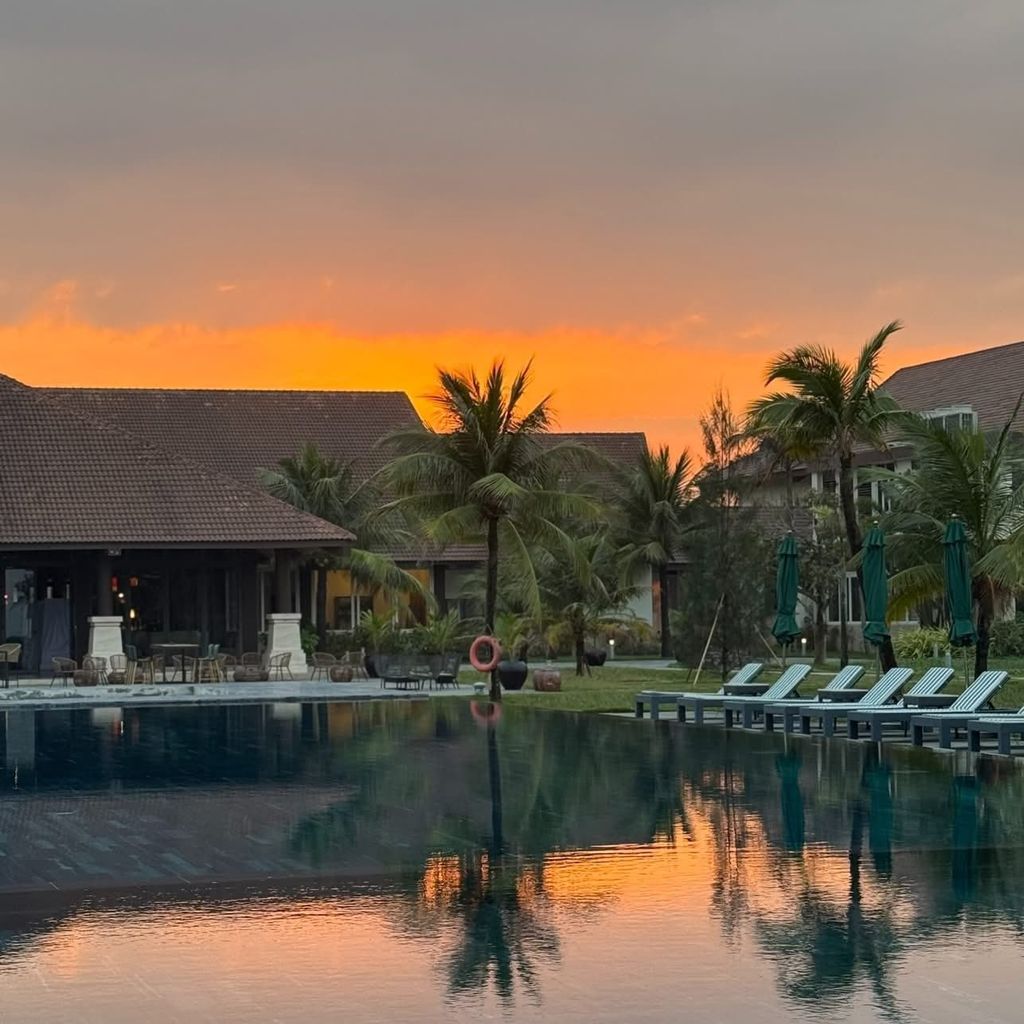 ROBINSON NAM HỘI AN