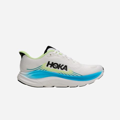 HOKA Clifton 11