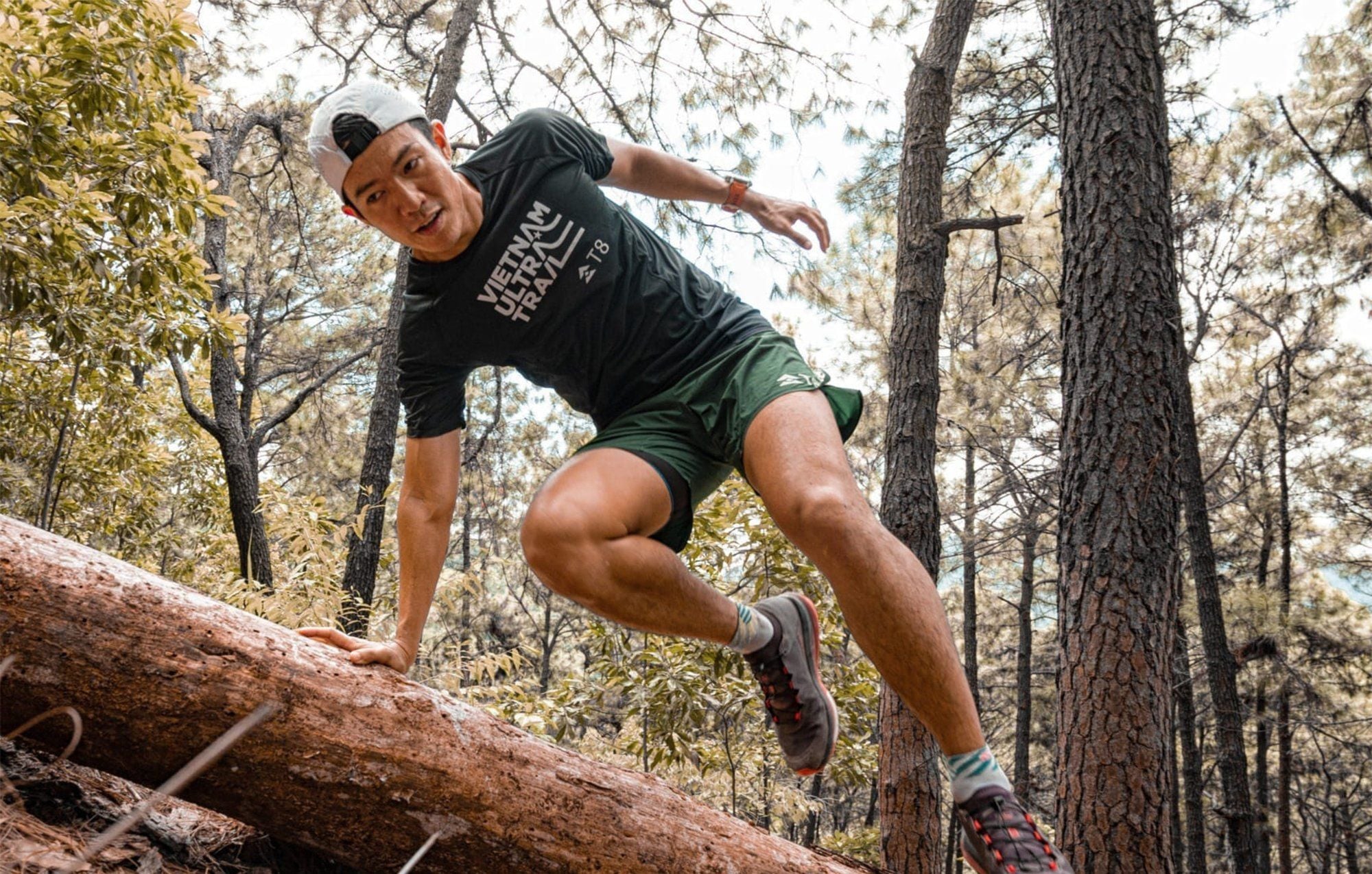 Quần Short Chạy Bộ Nữ T8 Custom Sherpa - Rainbow Blue