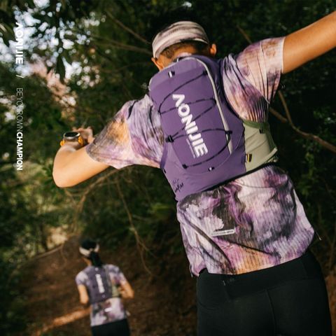  Vest Nước Chạy Bộ Aonijie C9116 Trail Running 10L - Tím Xanh Lá 