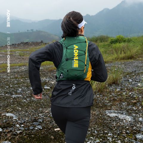  Vest Nước Chạy Bộ Aonijie C9116 Trail Running 10L - Xanh Lá Vàng 