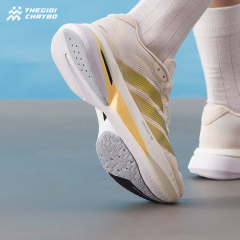  Giày Chạy Bộ Nữ ADIDAS Adizero Boston 13 - Chalk White/ Gold Met/ Orange Tint 