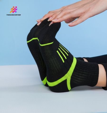  Tất/Vớ Cổ Ngắn Upper You Light Cushion SPM3003 - Đen/Xanh Dạ Quang 