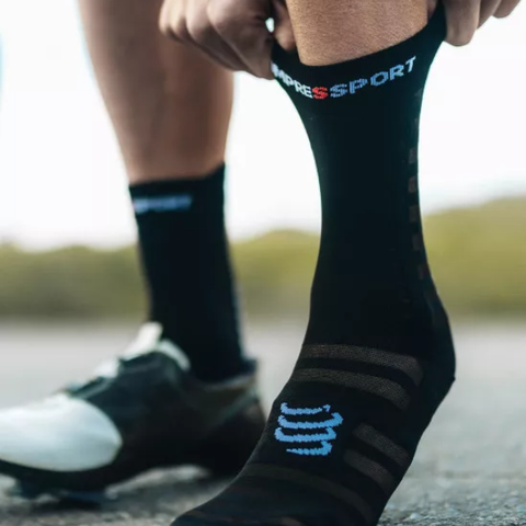  Tất Đạp Xe Compressport Pro Racing Socks V4.0 Ultralight Bike - Black/White 