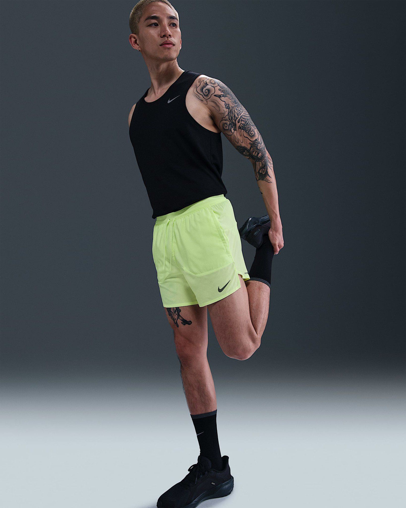  Quần Short Chạy Bộ Nam Nike Dri-FIT Stride - Barely Volt/Barely Volt 
