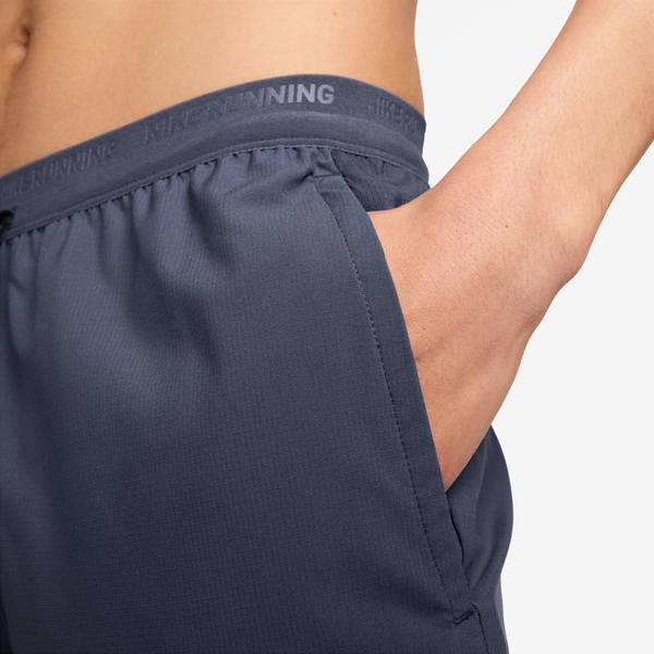  Quần Short Chạy Bộ Nam Nike Stride Men's 13cm - Black 