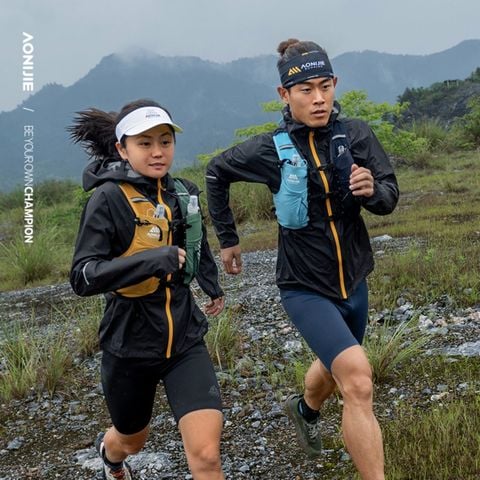  Vest Nước Chạy Bộ Aonijie C9116 Trail Running 10L - Xanh Lá Vàng 