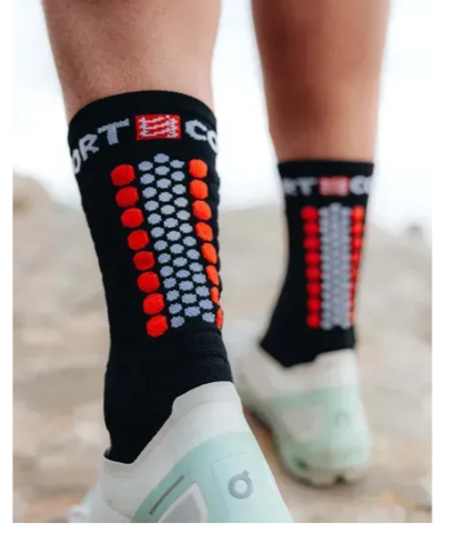  Vớ Thể Thao Compressport Ultra Trail Socks V2.0 - Black/Red 