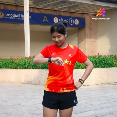  Áo Chạy Bộ T-shirt Athlet Nữ Thoáng Mát, Nhanh Khô - Việt Nam 