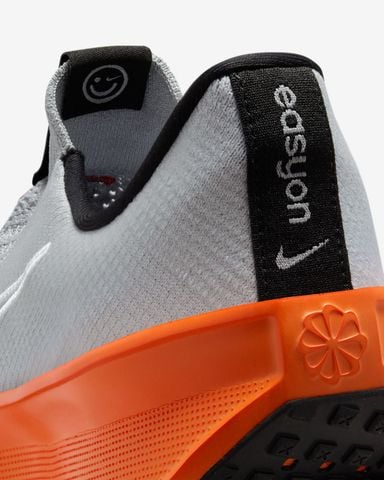  [MUA 1 ĐÔI GIẢM 35%, MUA 2 ĐÔI GIẢM 50%] Giày Chạy Bộ Nam Nike Interact Run EASYON - Wolf Grey/Safety Orange/University Red/White 