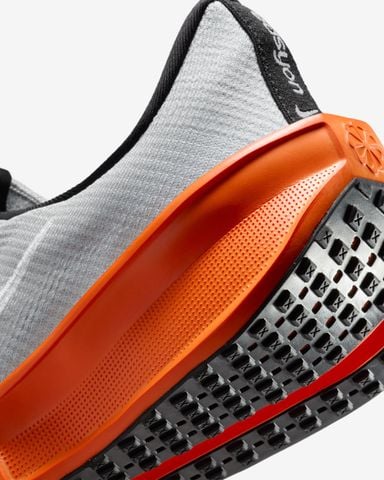  [MUA 1 ĐÔI GIẢM 35%, MUA 2 ĐÔI GIẢM 50%] Giày Chạy Bộ Nam Nike Interact Run EASYON - Wolf Grey/Safety Orange/University Red/White 