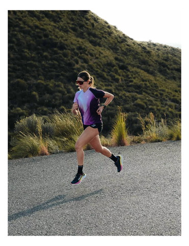  Vớ Thể Thao Compressport Pro Racing Socks v4.0 Run High - Black 