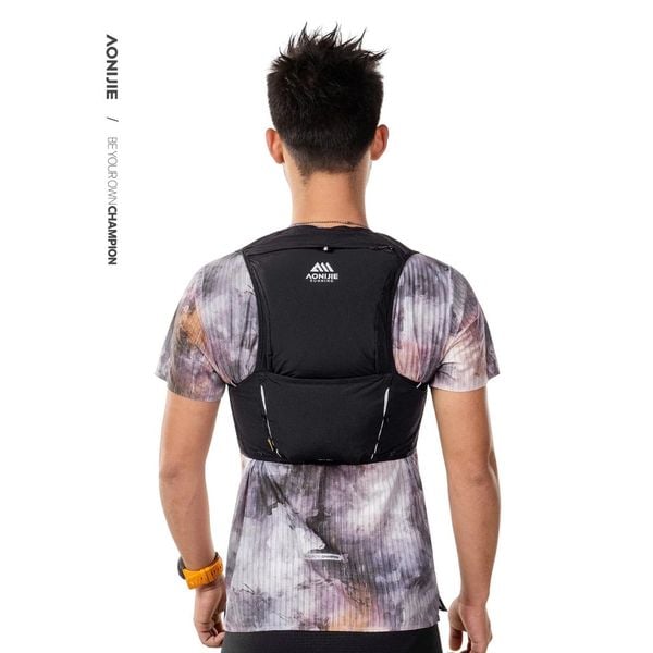  Vest Nước Chạy Bộ Aonijie MB Dung Tích 8L - Đen 