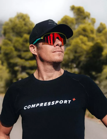  Nón Thể Thao Compress Trucker Cap Uniq Size - Black/ Black Refl 