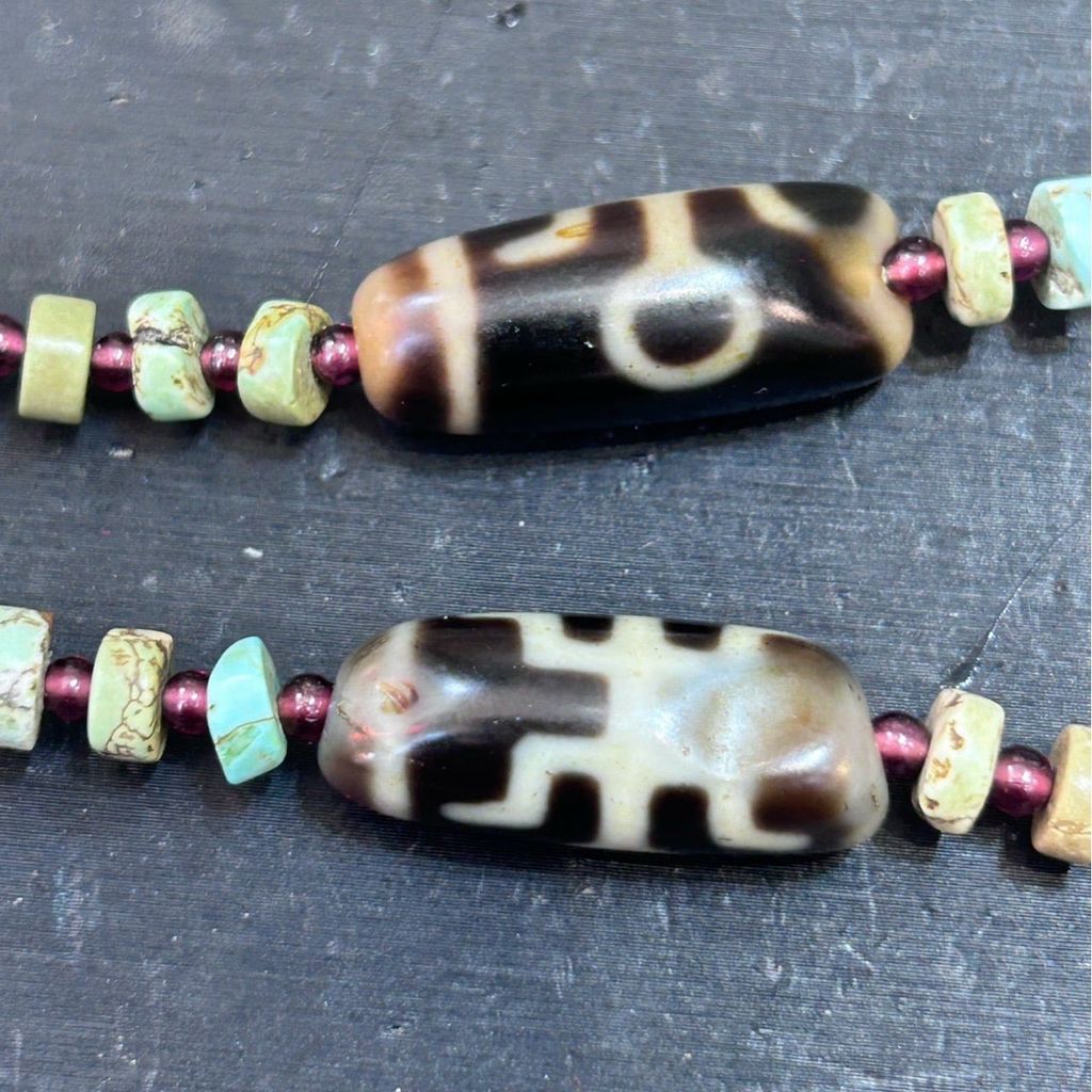 Dzi Quý Nhân ( NLIEU CHARM DZi 011 )