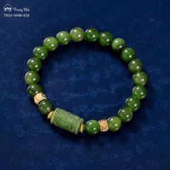 Vòng ngọc bích charm vàng om mani