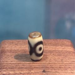 Dzi 3 mắt (DZI 003)