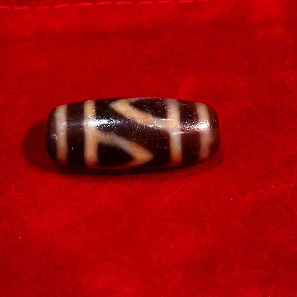 Dzi 4 mắt ( Dzi 004)