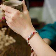 Vòng tết dây charm ống bạc khắc chú Om mani (3 ống) VHM 394