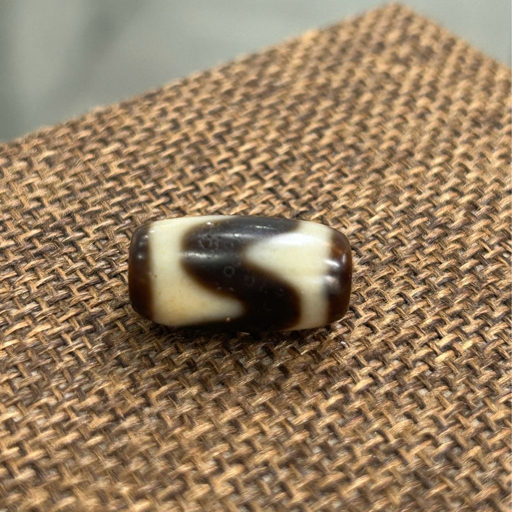 Dzi nanh cọp ( 019 )