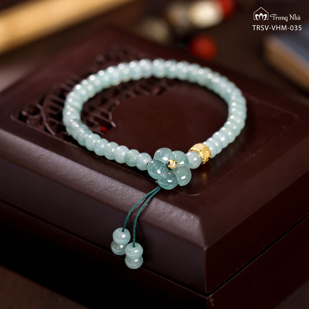 Vòng Tay Mai Ngọc Tâm An - Lam ngọc mix charm vàng khắc chú Om mani padme hum ( TRSV VHM 035 )