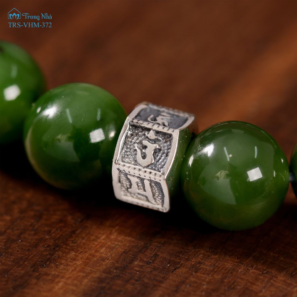 Vòng Ngọc Bích charm kalachakra  TRS VHM 372)