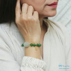 Vòng Ngọc bích charm ngọc khắc hình Phật ( TRSV VHM 037 )