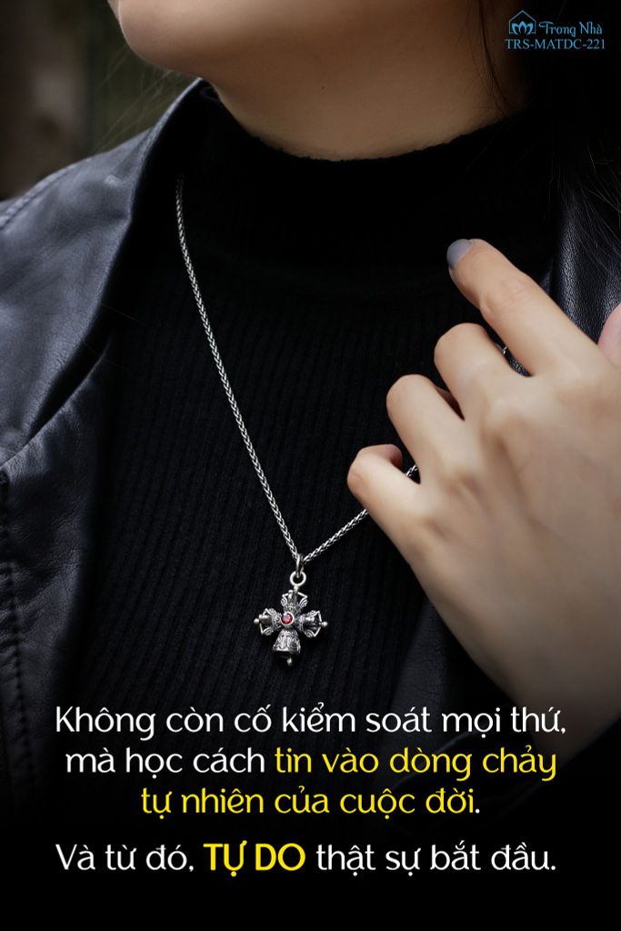 Mặt dây chuyền Chày kim cang đôi đính đá ( MATDC 221 )