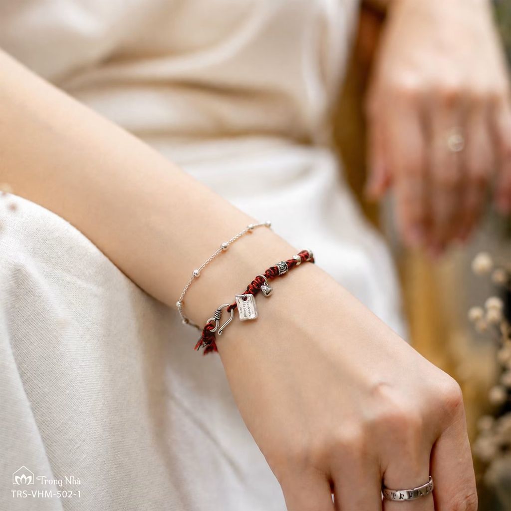 Vòng tay tết dây siêu biến chú Om Mani Padme Hum ( VHM 502 )