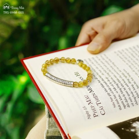 Vòng Thạch anh tóc vàng charm Bát nhã tâm kinh ( TRS VHM 005 )