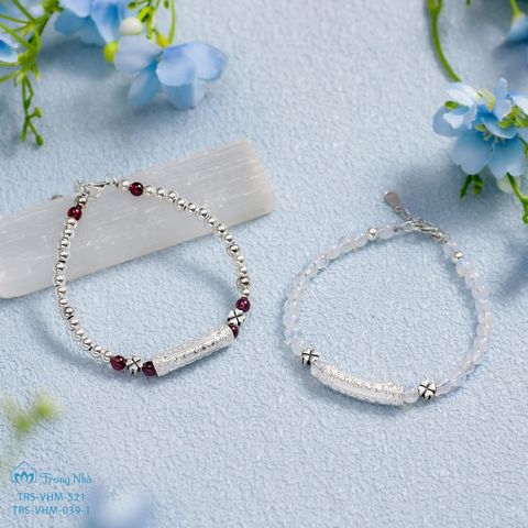 Vòng moonstone mix charm Om mani padme hum (trs vhm 039 )