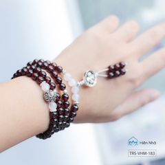 Tràng hạt Garnet 108 hạt 6li mix Moonstone charm Chày kim cang (TRS VHM 183)