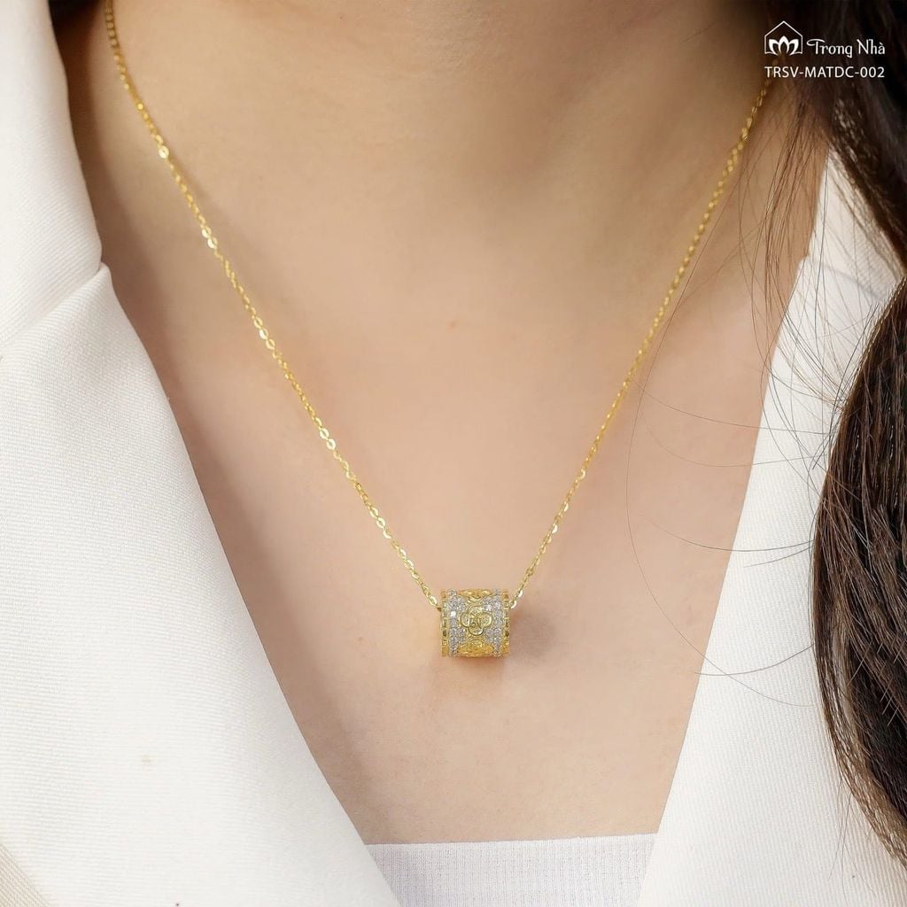 Mặt dây chuyền trụ Om mani đính đá