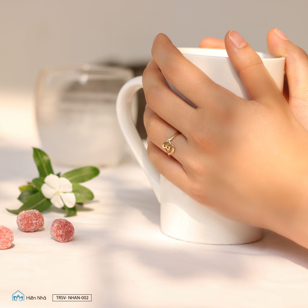 Nhẫn vàng chủng tự Om ( Tĩnh Tại ) TRSV NHAN 002