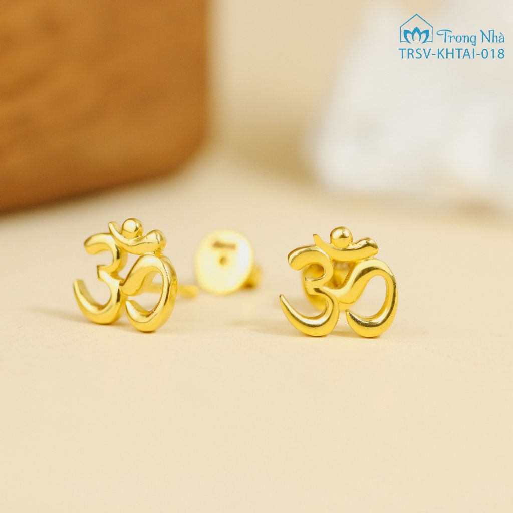 Khuyên tai vàng chủng tự Om Bình An (TRSV KHTAI 038)