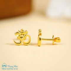 Khuyên tai vàng chủng tự Om Bình An (TRSV KHTAI 038)