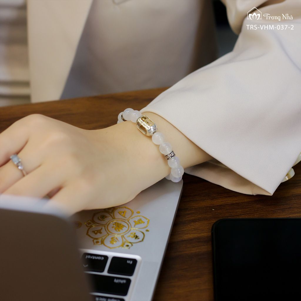 Vòng Kim cang hộ tâm - tourmaline đen mix chày kim cang khắc Om mani padme hum ( TRS VHM 037 )