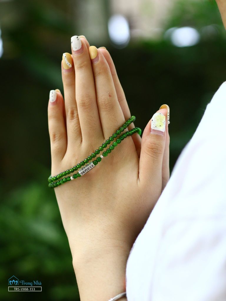 Vòng Diopside 4 li cuốn 3 mix trụ Om mani padme hum bạc-xh2 ( vhm 153)